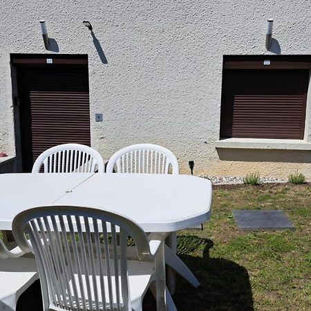 Chez Patrick Et Dominique Apartment Saint-Pierre-en-Faucigny Exterior foto